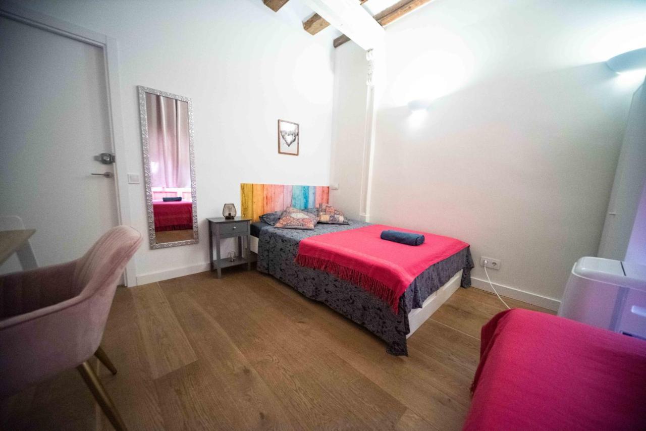 Born Rooms - St Caterina Barcelone Extérieur photo